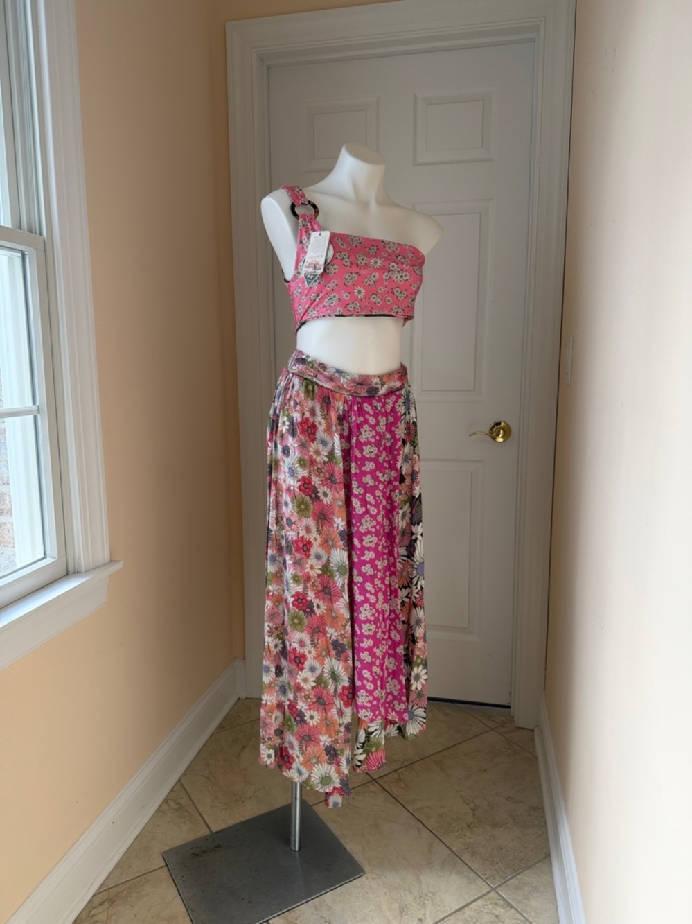 Agua Bendita Lavender-Pink Floral Asymmetrical Wrap Skirt and crop top